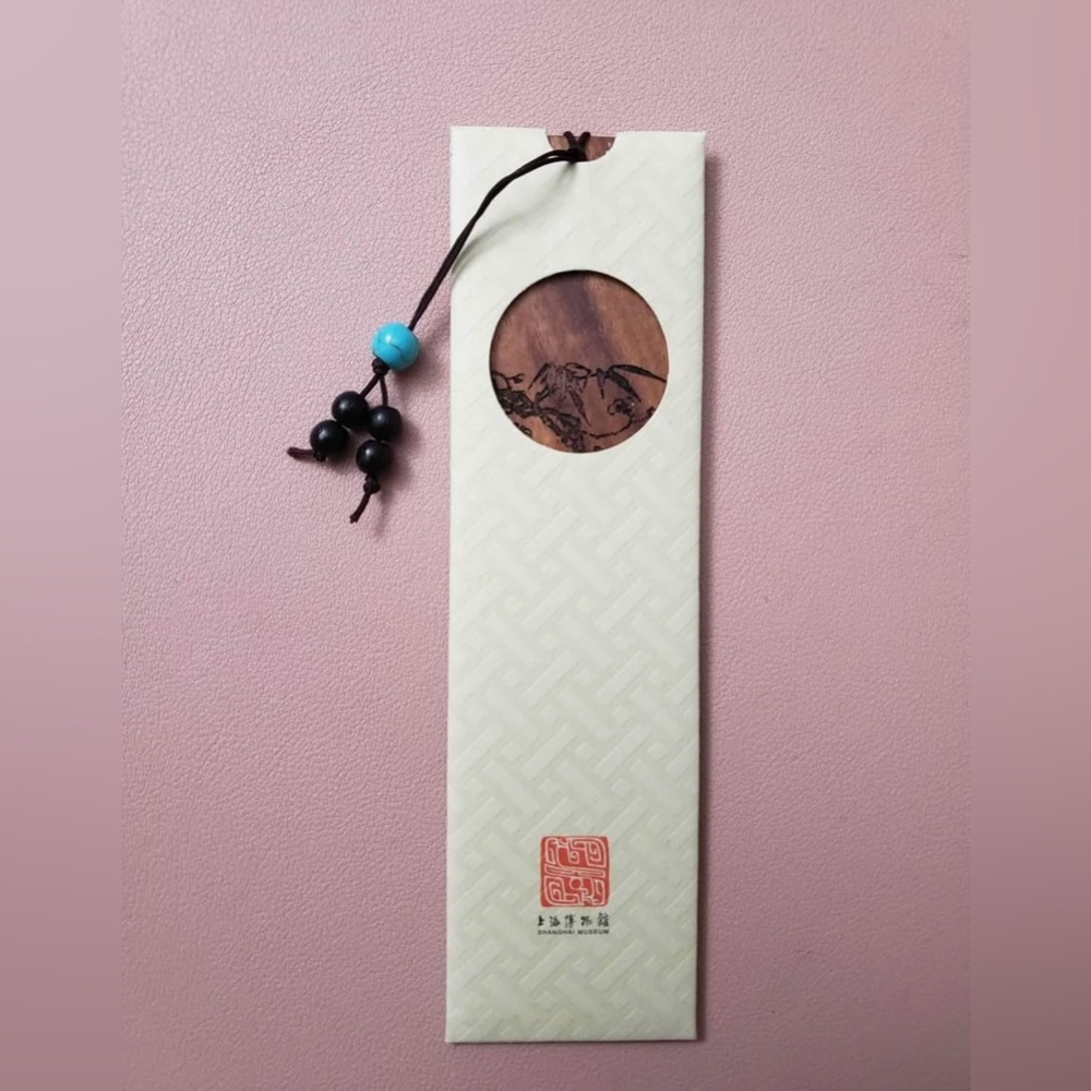 Chinese Decorative Wooden Bookmark Wu Hufan